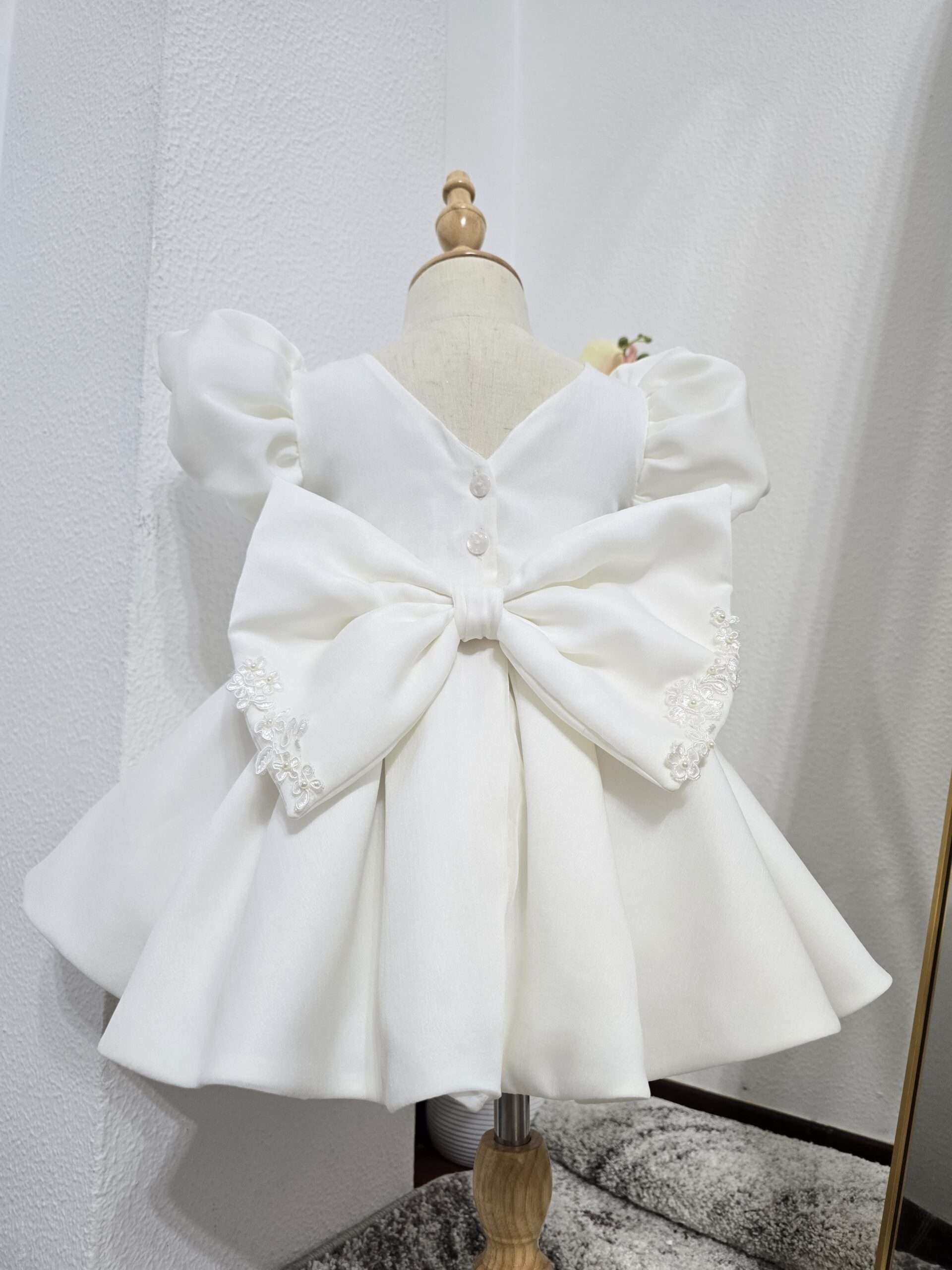 Espectacular Vestido de Ceremonia Niña Blanco con Mangas Abullonadas para Bautizo, Arras y Primer Cumpleaños 2026 - Imagen 2