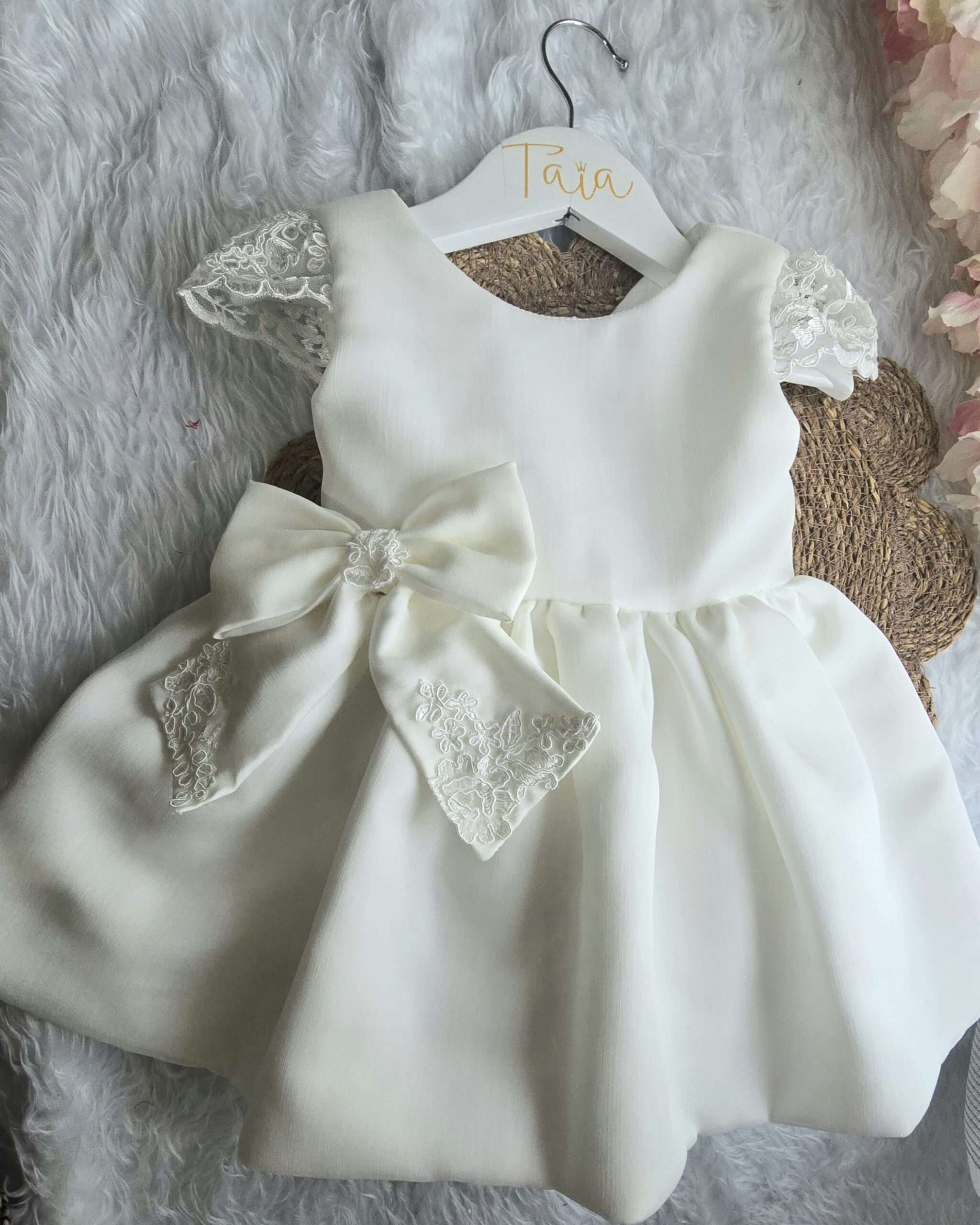 Vestido Arras y Bautizo con Lazo Bordado - Imagen 2