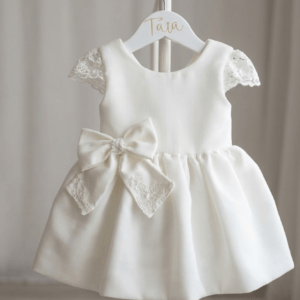 Vestido Arras y Bautizo con Lazo Bordado